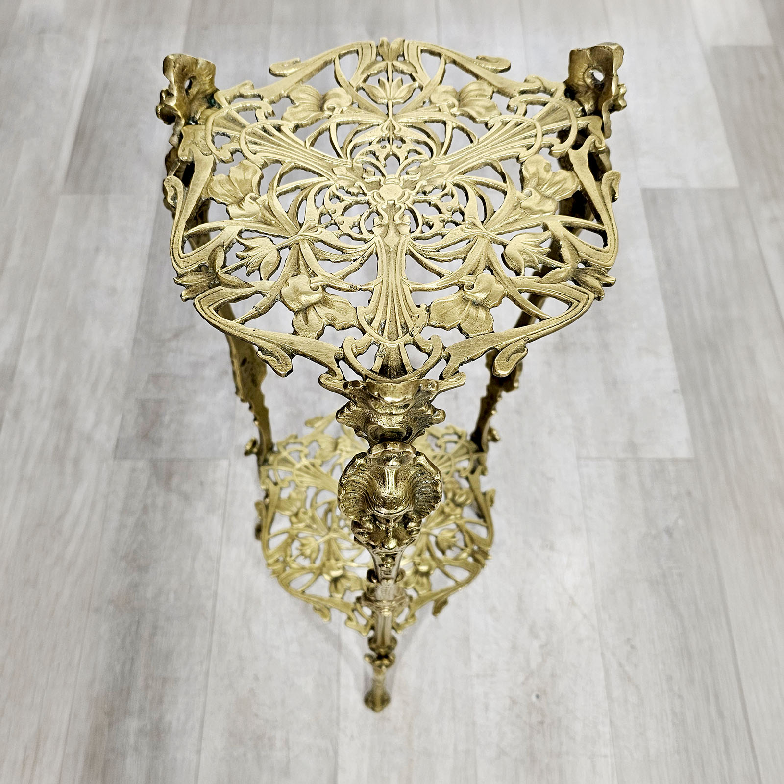 Mesa Auxiliar Pedestal Antigua Bronce Art Nouveau (7160)