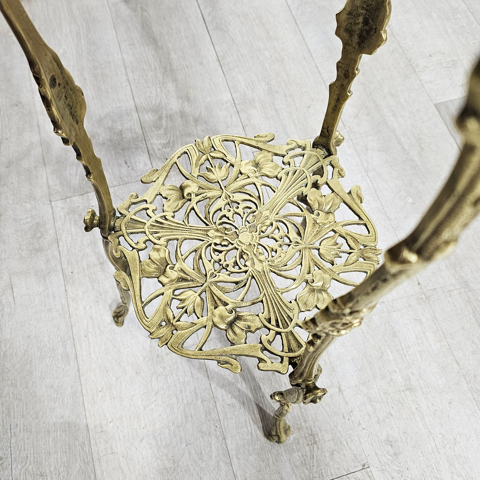 Mesa Auxiliar Pedestal Antigua Bronce Art Nouveau (7160)