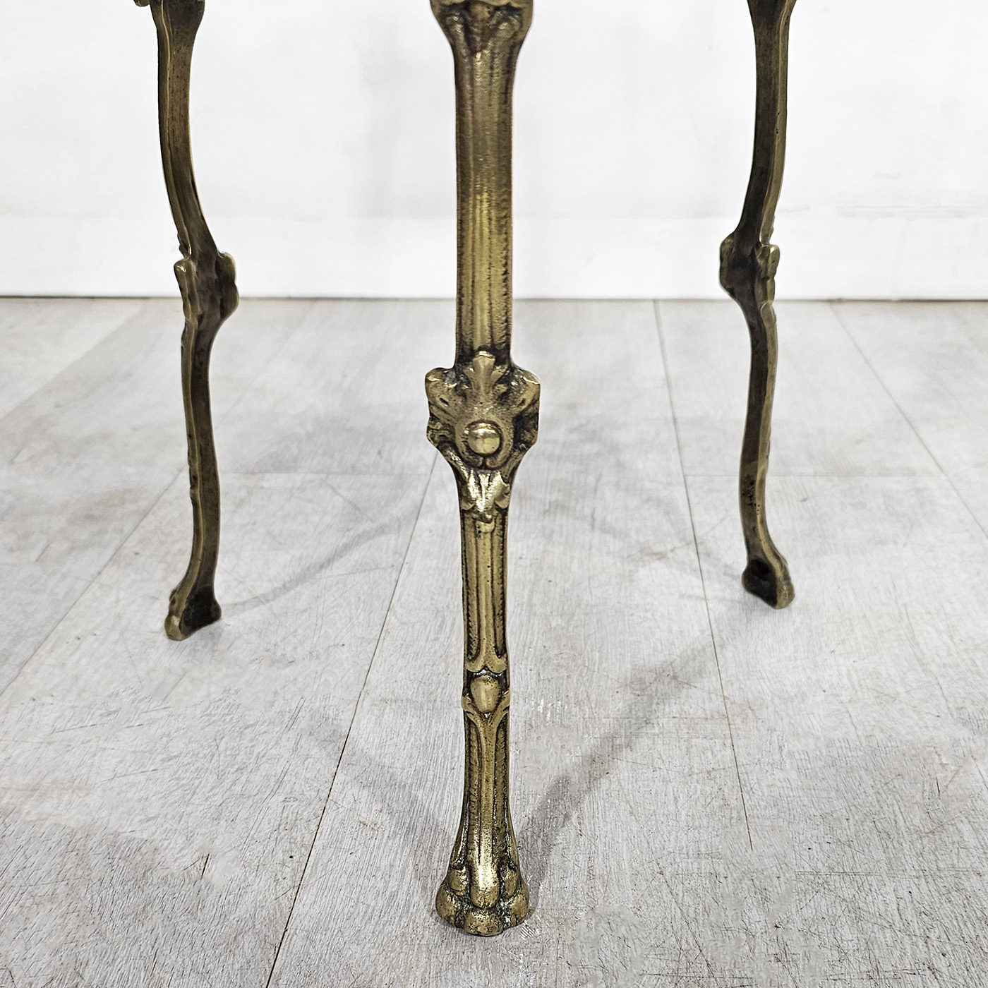Mesa Auxiliar Pedestal Antigua Bronce Art Nouveau (7160)