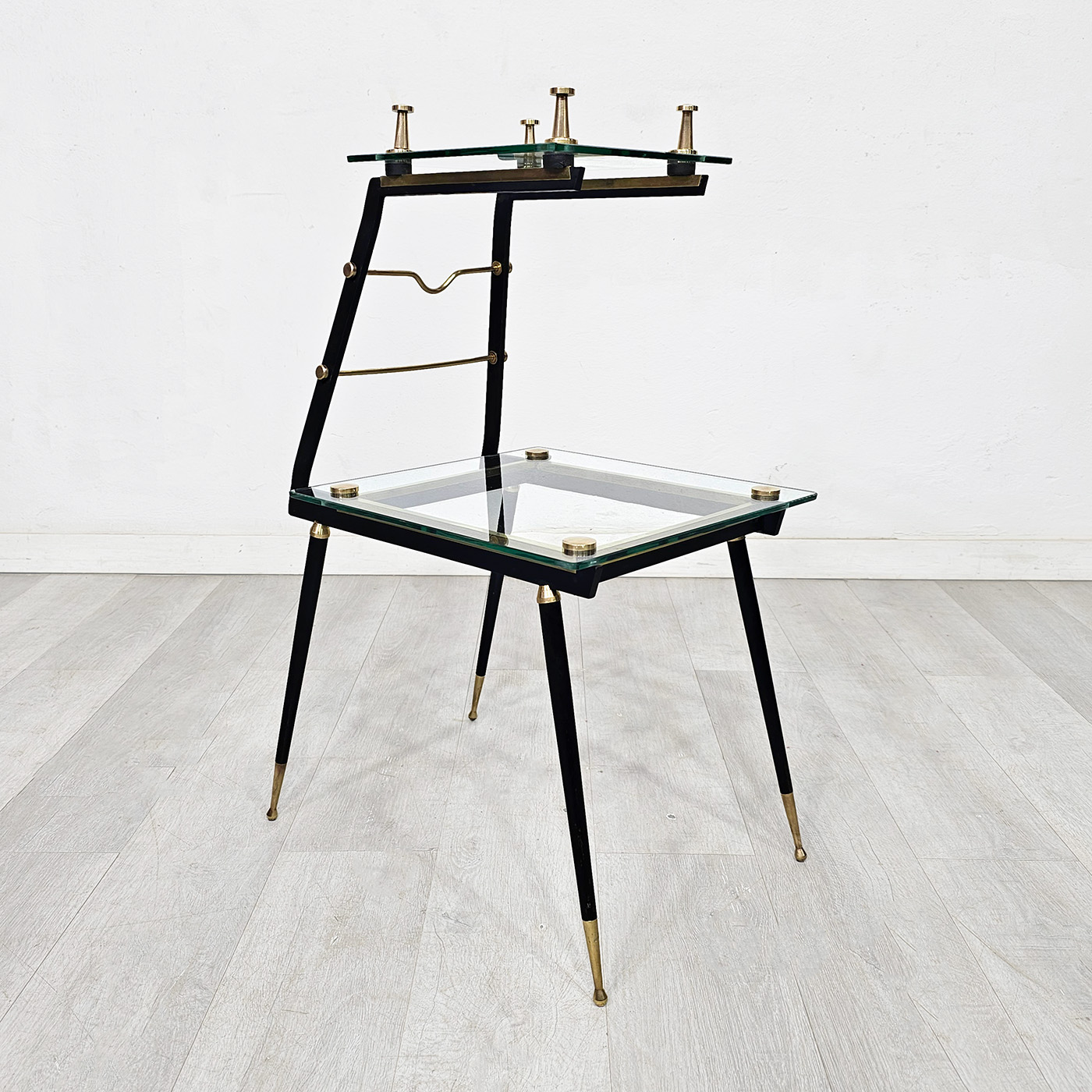 Mesa Auxiliar Mid Century Vidrio Hierro Bronce 2 Planos (7215)