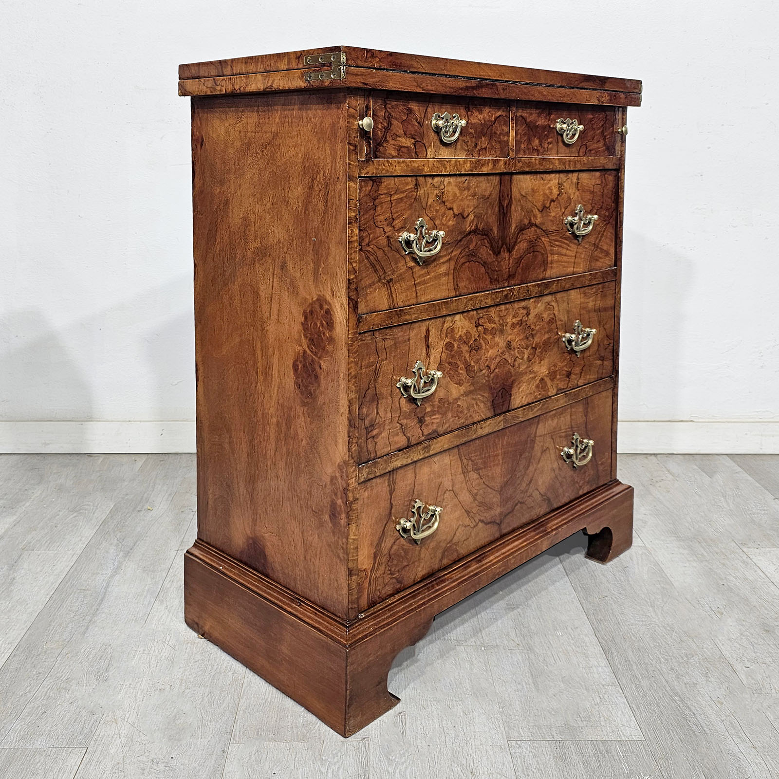 Petit Mueble Escritorio Secreter Inglés Raíz De Nogal Cuero (7248)