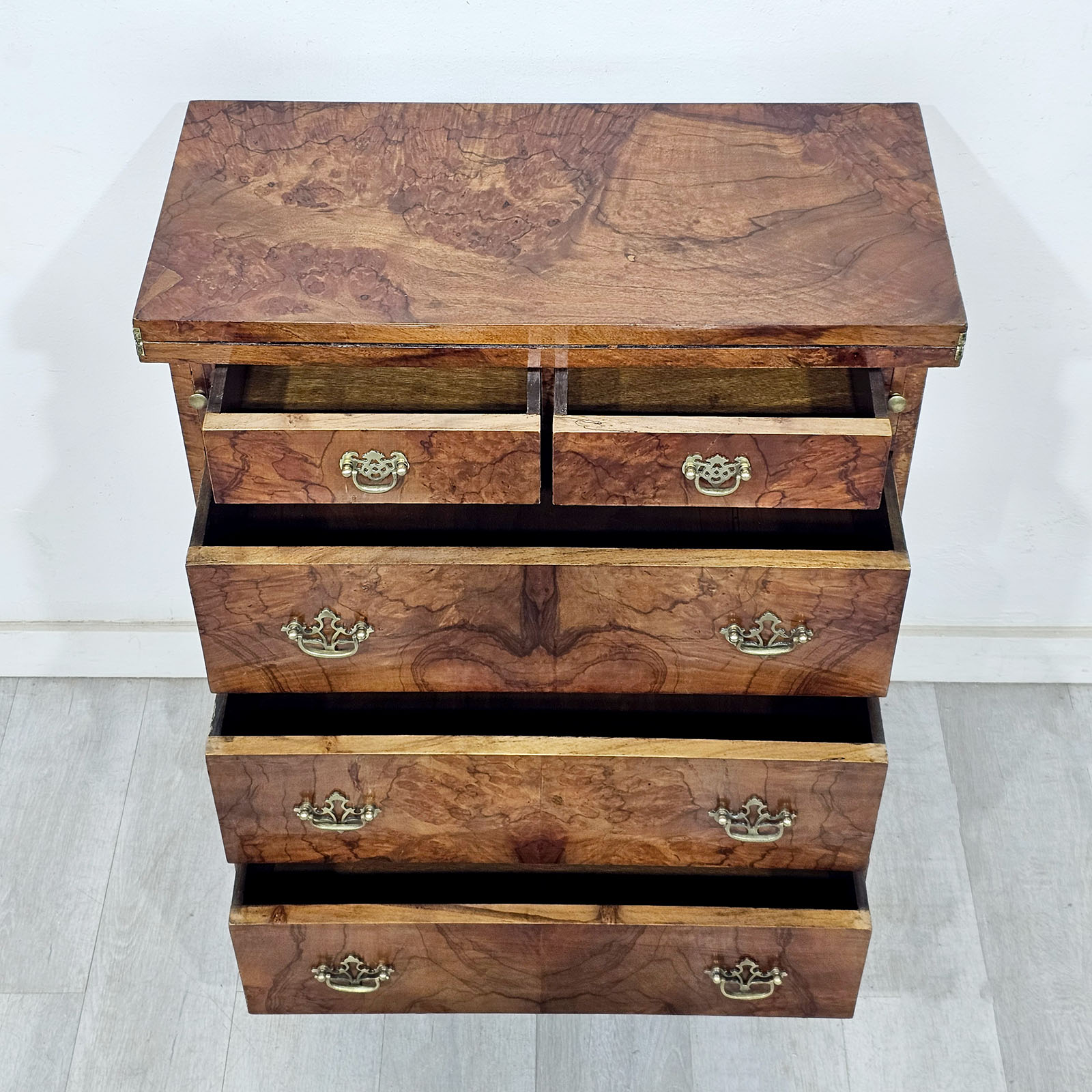 Petit Mueble Escritorio Secreter Inglés Raíz De Nogal Cuero (7248)