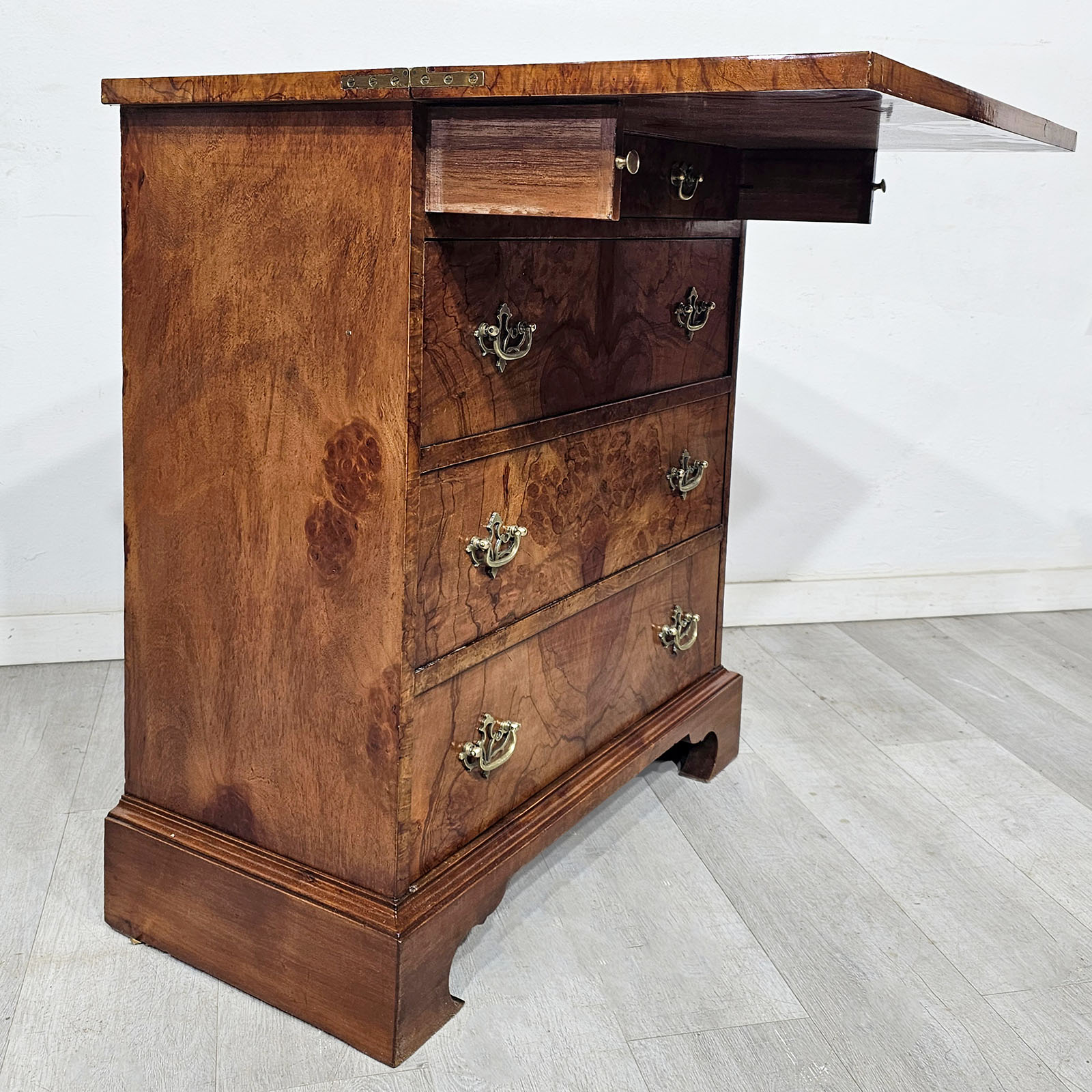 Petit Mueble Escritorio Secreter Inglés Raíz De Nogal Cuero (7248)