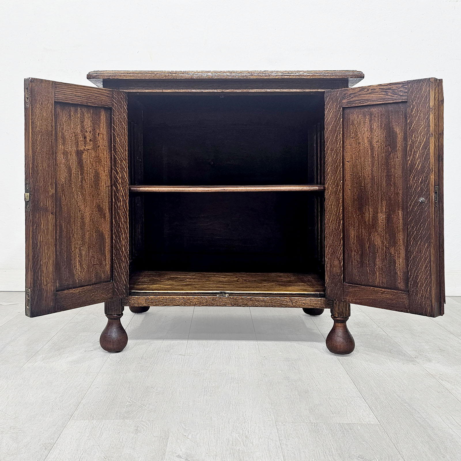 Petit Mueble Botinero Roble Tipo Thompson (7257)