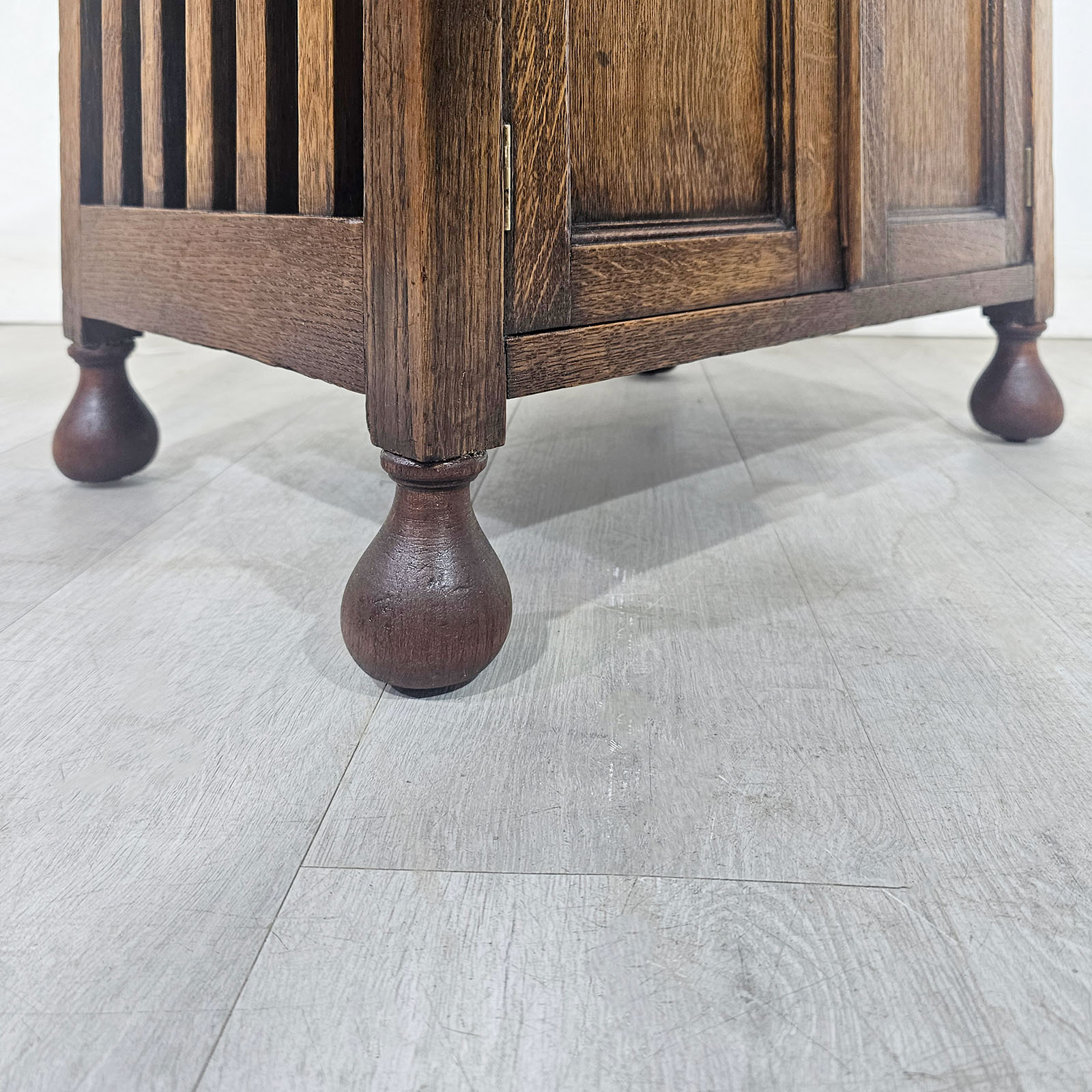 Petit Mueble Botinero Roble Tipo Thompson (7257)