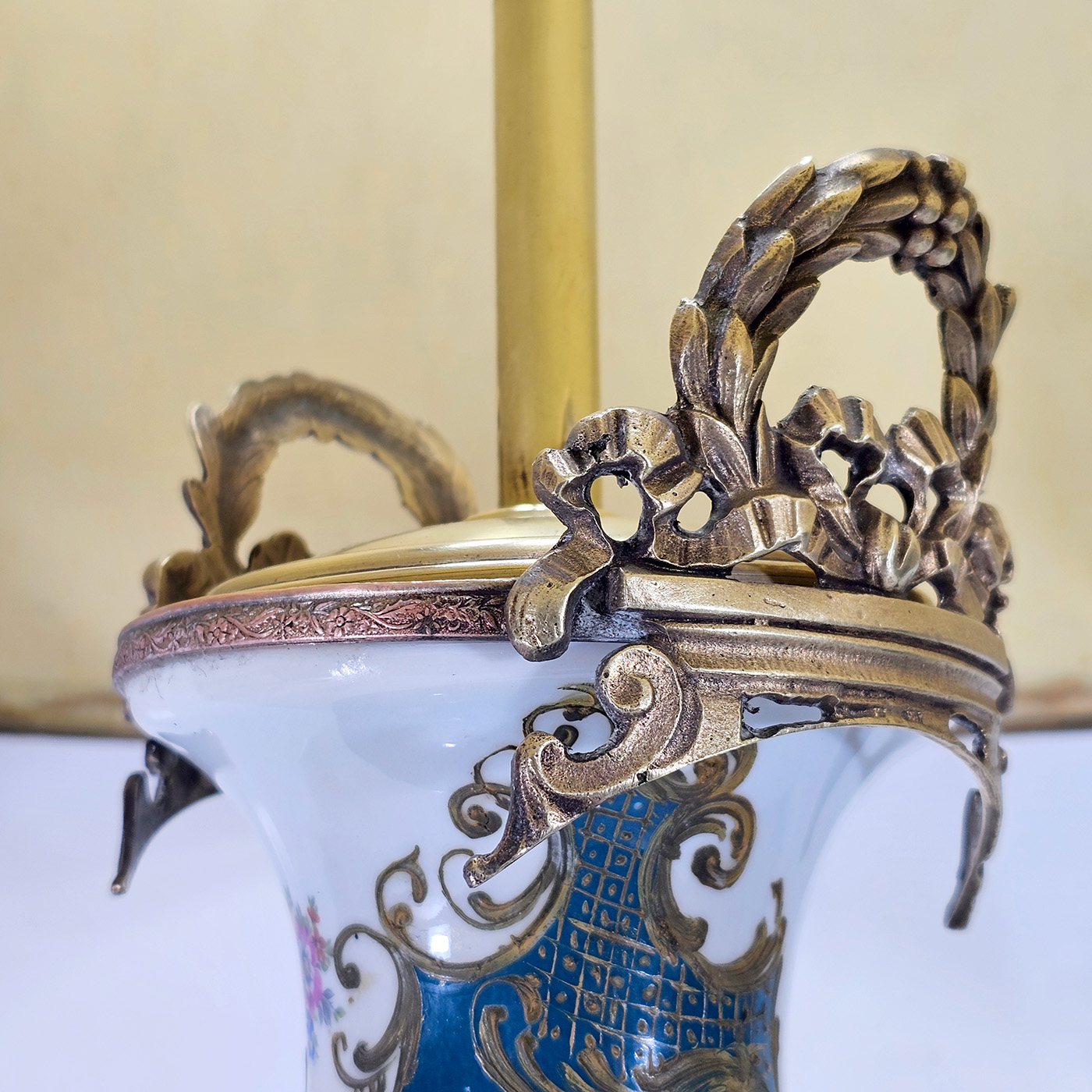 Lámpara Mesa Porcelana Estilo Sèvres Bronce 2 Luces (7274)