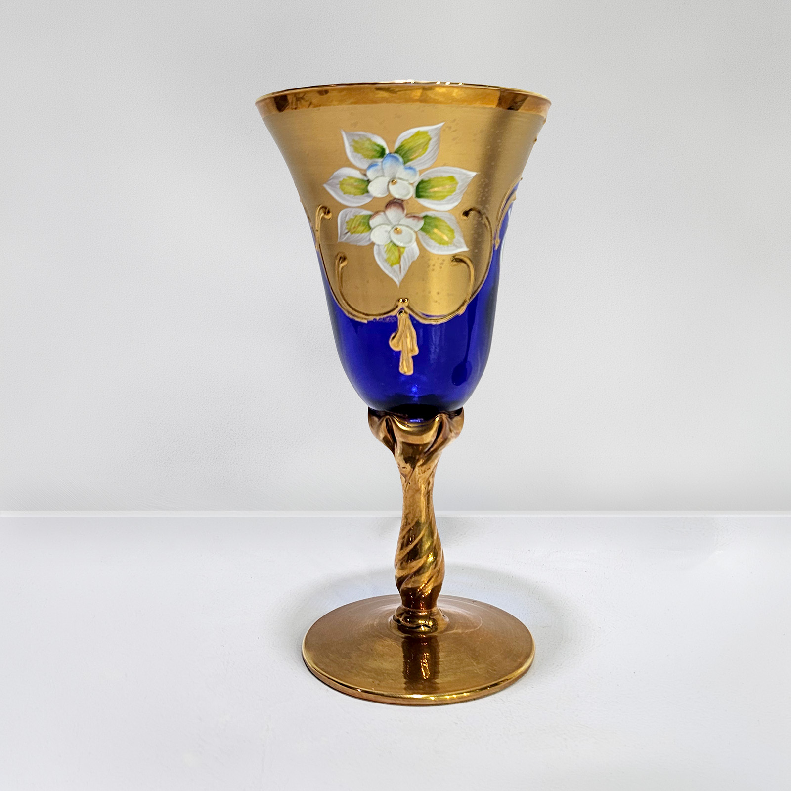 Copa Antigua Veneciana Azul Cobalto Dorada Flores Relieve (7292)