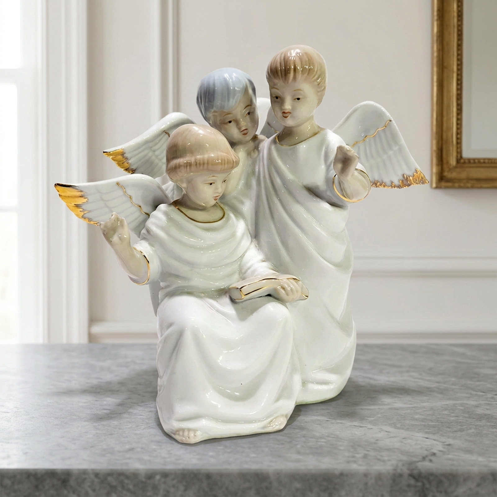Figura Tres Ángeles Músicos Porcelana Dorada (7295)