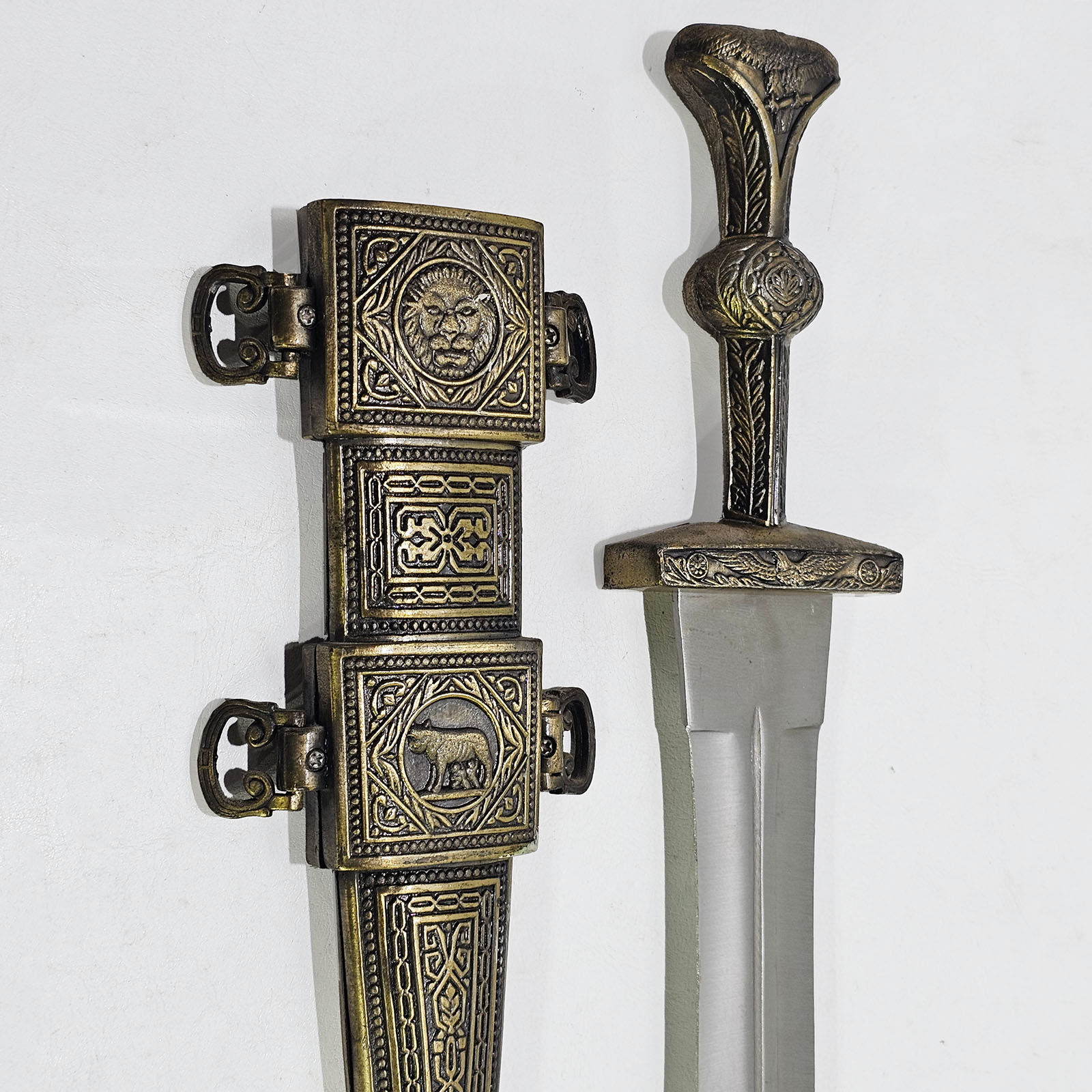 Daga Romana Pugio Réplica Con Vaina Metal (7296)