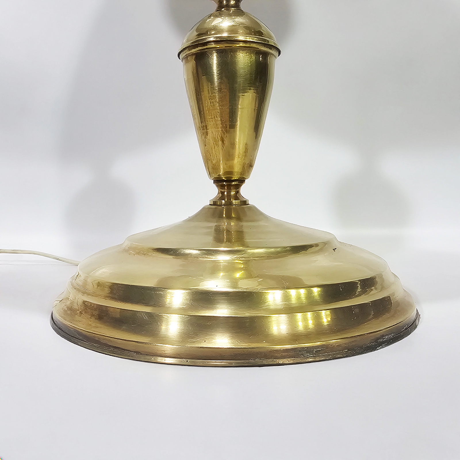 Lámpara De Mesa Bouillotte Bronce 3 Luces Pantalla Metal (7322)