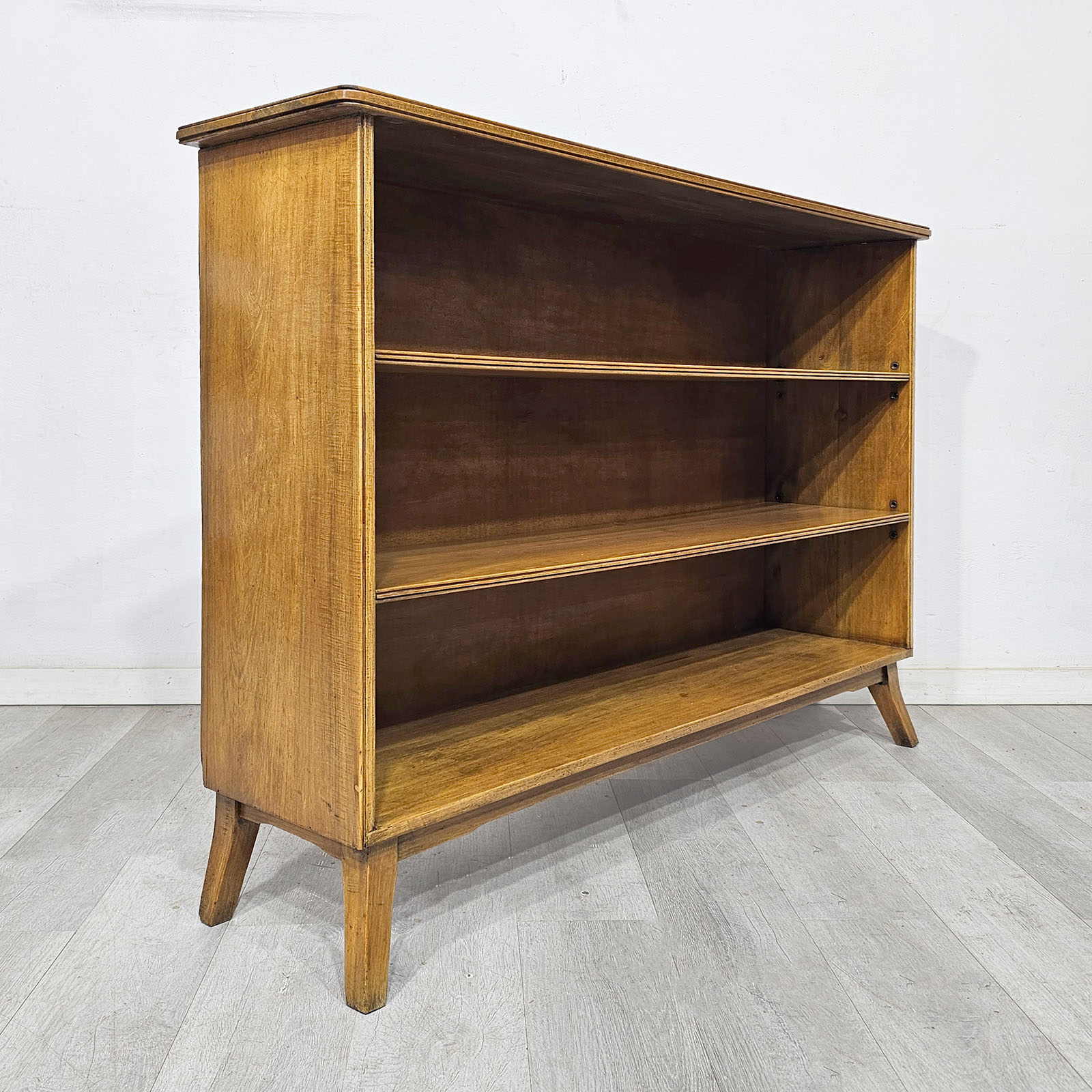 Biblioteca Baja Escandinava Mid Century (7360)